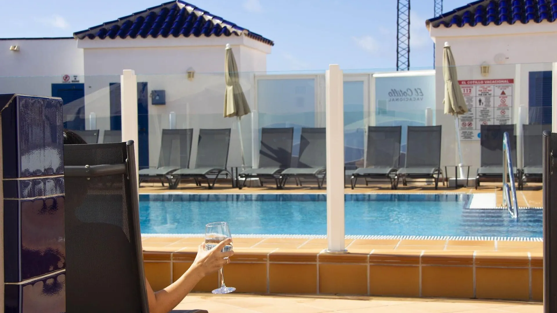 Tao El Cotillo 0*,  スペイン